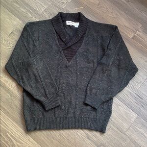 Bugatchi | Vintage Pine Green and Charcoal Knit V-Neck Sweater Size Large